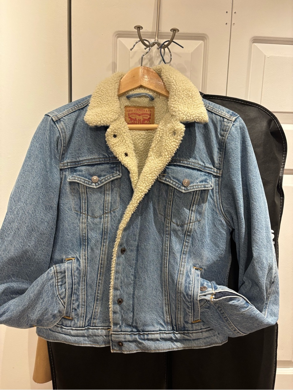Levi's Light Blue Denim Sherpa-Lined Trucker Jacket with Cream Collar